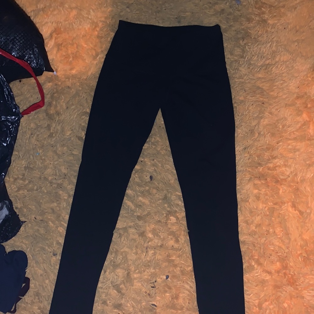 Black Leggings. Brand new! Never worn, they were to small for me.